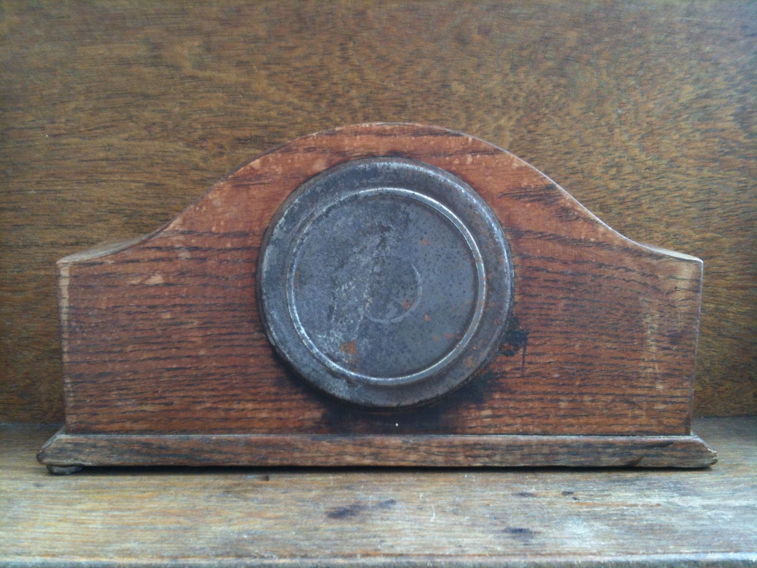 Antique Large Wood Mantle Piece Clock, in working order