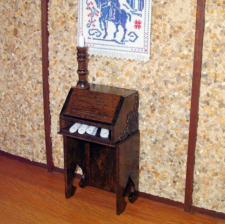 Lectern, Book Stand, Medieval Dollhouse Miniature 1/12 Scale