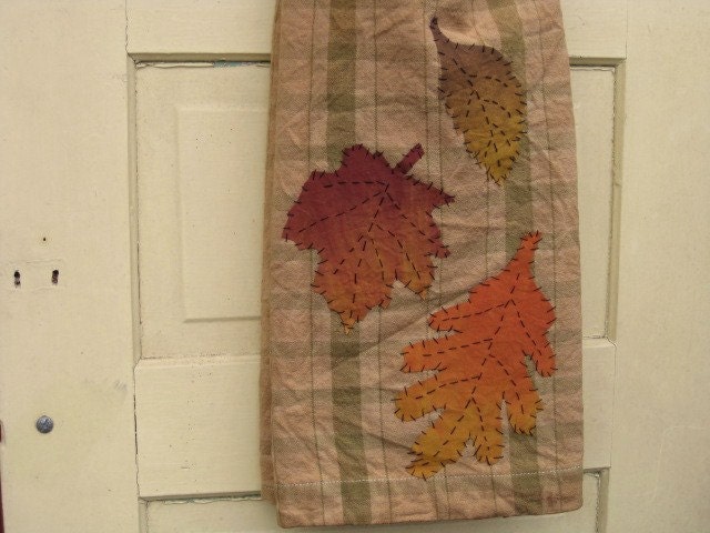 Primitive Tea Towel - Falling Leaves - Hand Appliqued - Autumn - Door Greeter