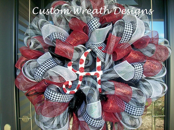 Deco Mesh Houndstooth Alabama Wreath with Hat
