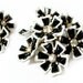 Vintage Flower Earrings with Rhinestones, Black and White - Boucles d'Oreilles. Vintage and Handmade Jewelry by My Chouchou on Etsy.