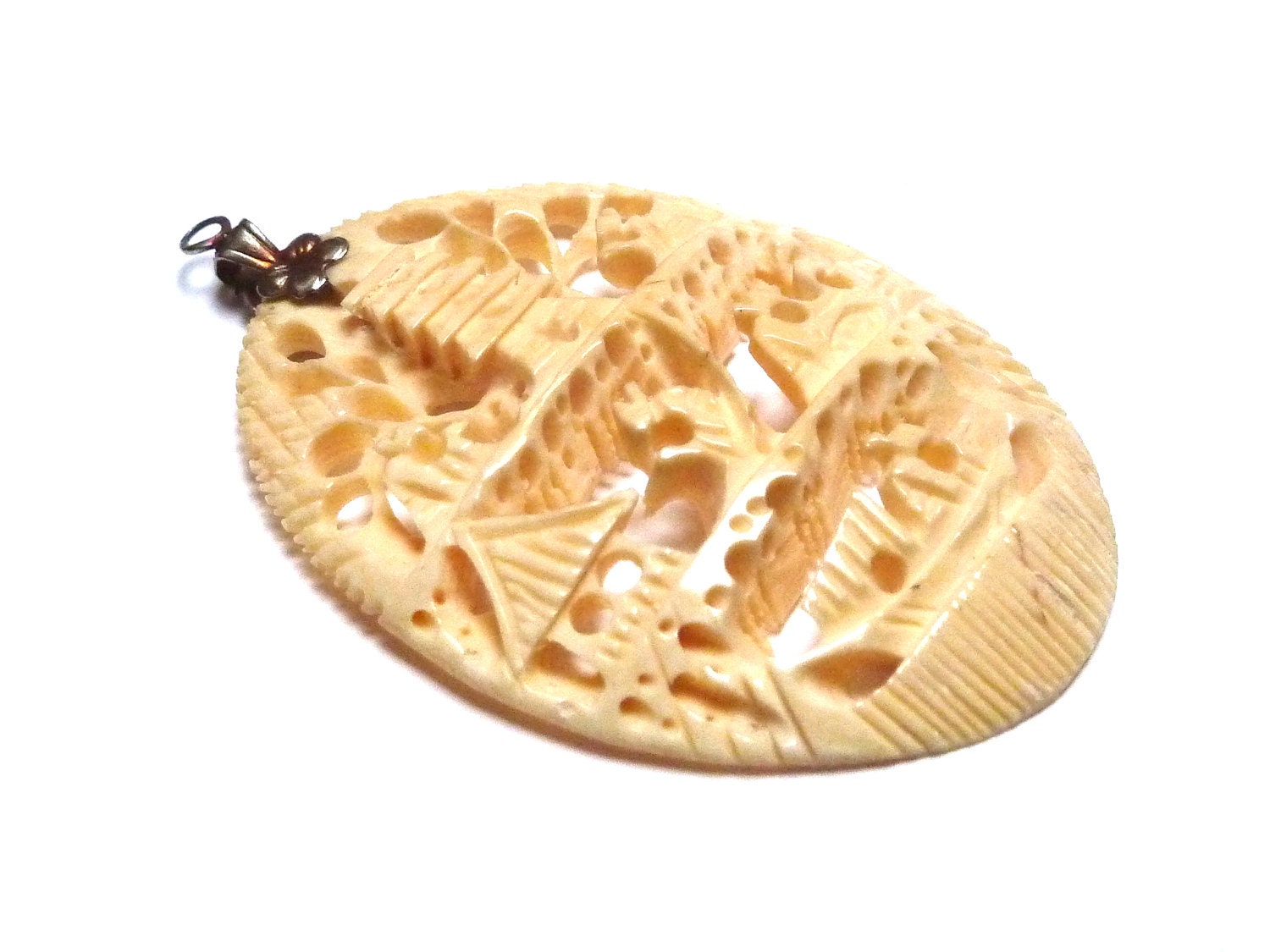 Pre Ban Vintage Ivory  Carved Pendant