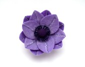 Felt flower brooch Lilac Anemone