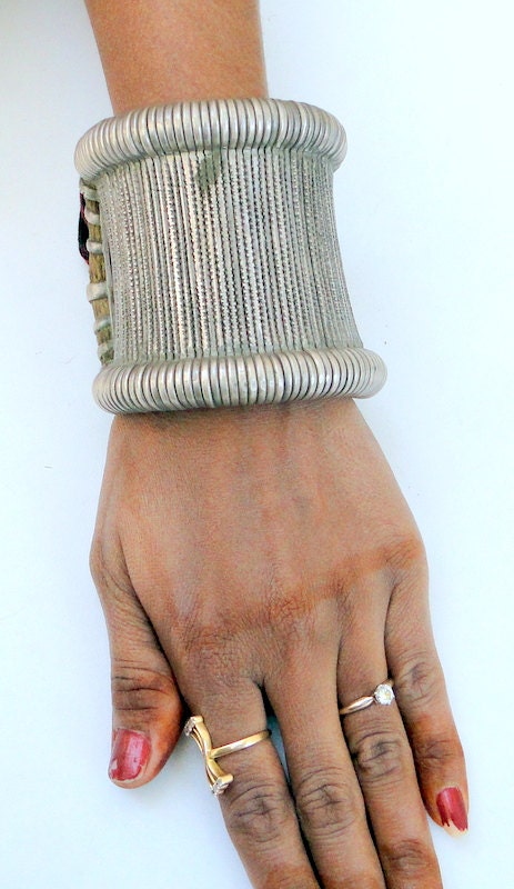 Tribal jewellery Vintage antique ethnic tribal old silver jewelry bracelet cuff belly dance -3912