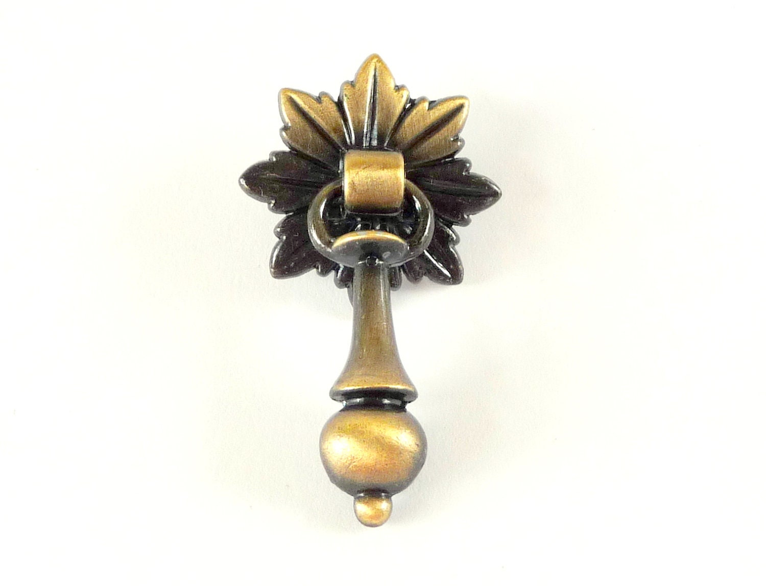 Antiqued Brass Teardrop Drawer Pull (30 available)