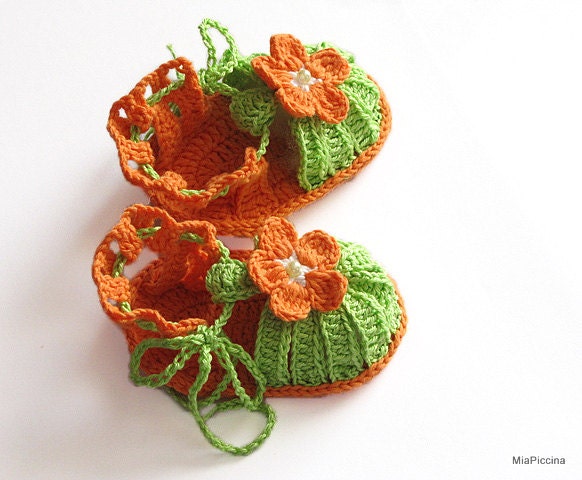 Baby summer sandals,crocheted bab girls  sandals , baby girls shoes/ size 0-3M