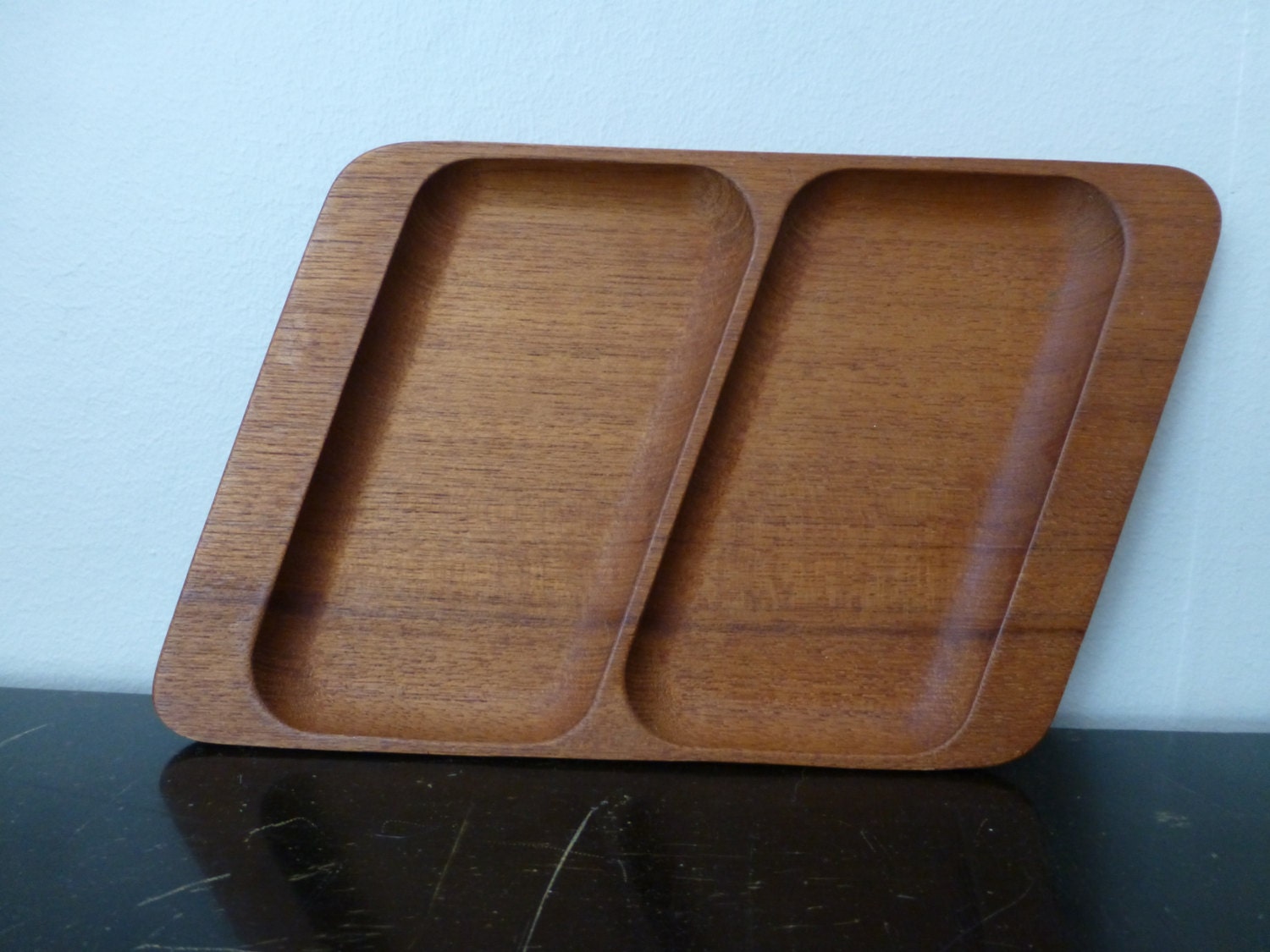 Vintage teak tray / Made in Finland