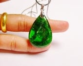 Genuine Emerald green Chrome Diopside  gemstone pendant chain included A quality 34 carat - Jaruwandesign