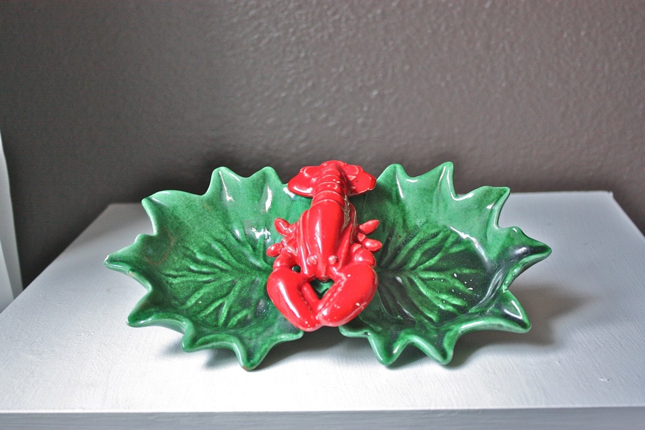 Retro Kitschy Bright Red & Green 1940s Lobster Serving Dish
