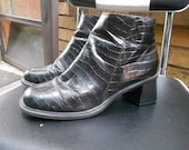 SALE Vintage 80s Zip Up Crocodile Ankle Boots by Danelle Size 8