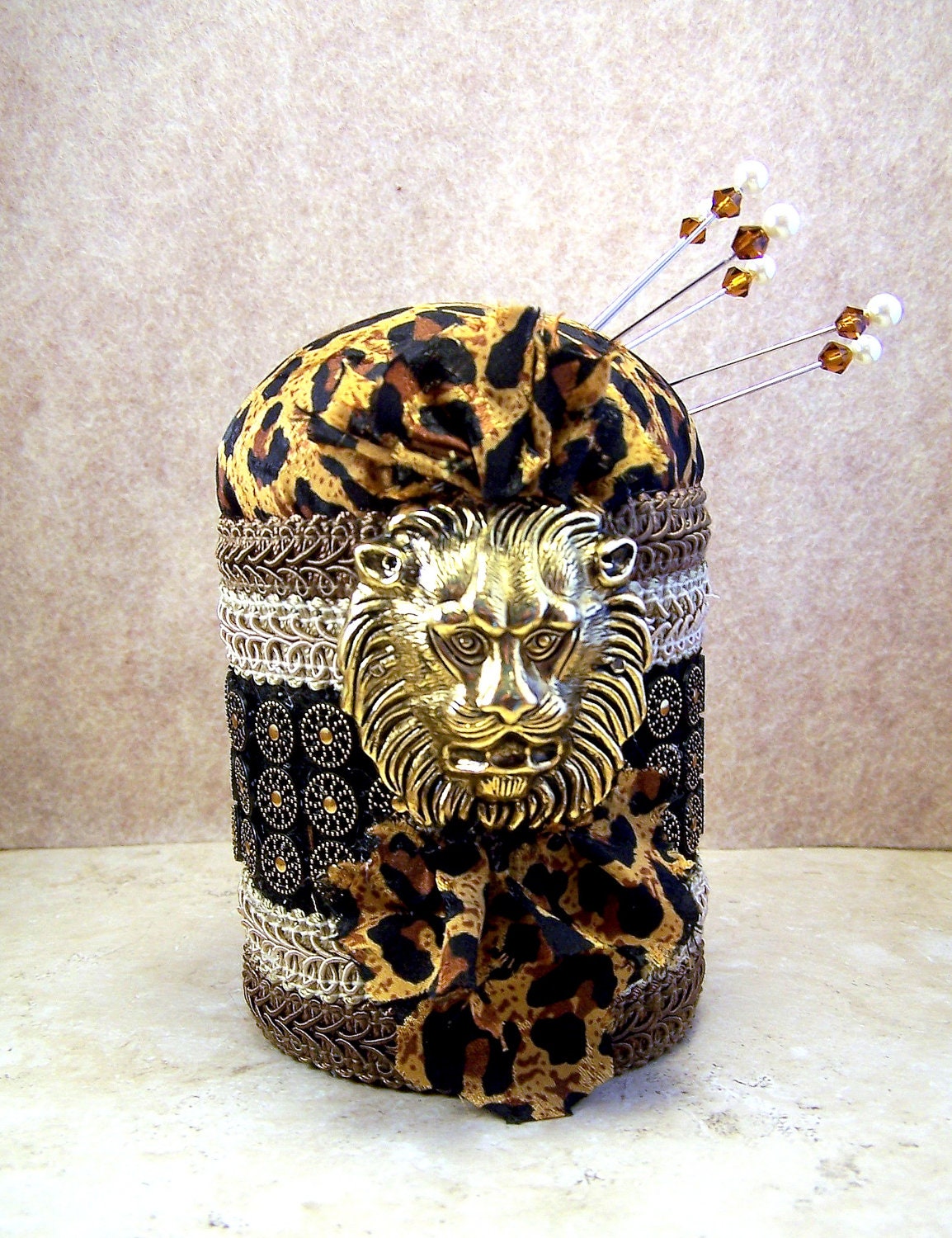 Gorgeous arty needlecraft pincushion Lion King jungle African tribal cheetah print black gold lopard decorative straight pins tagt tenx
