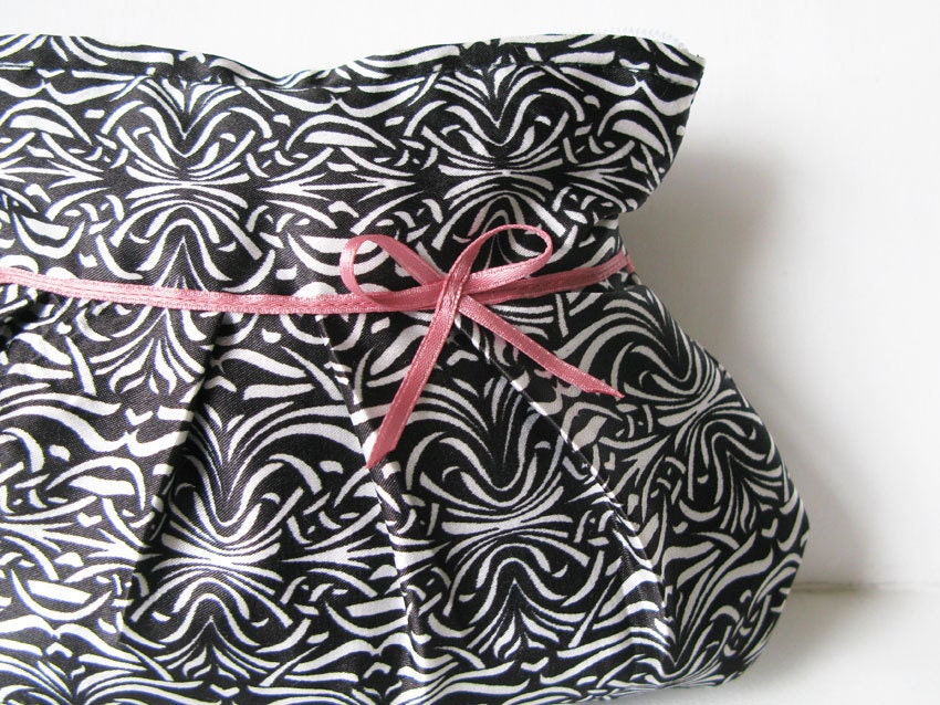 Cosmetic bag, make-up bag, purse, black, white, fabric,satin,cotton, ribbon, pink bow,  patterned, handmade,