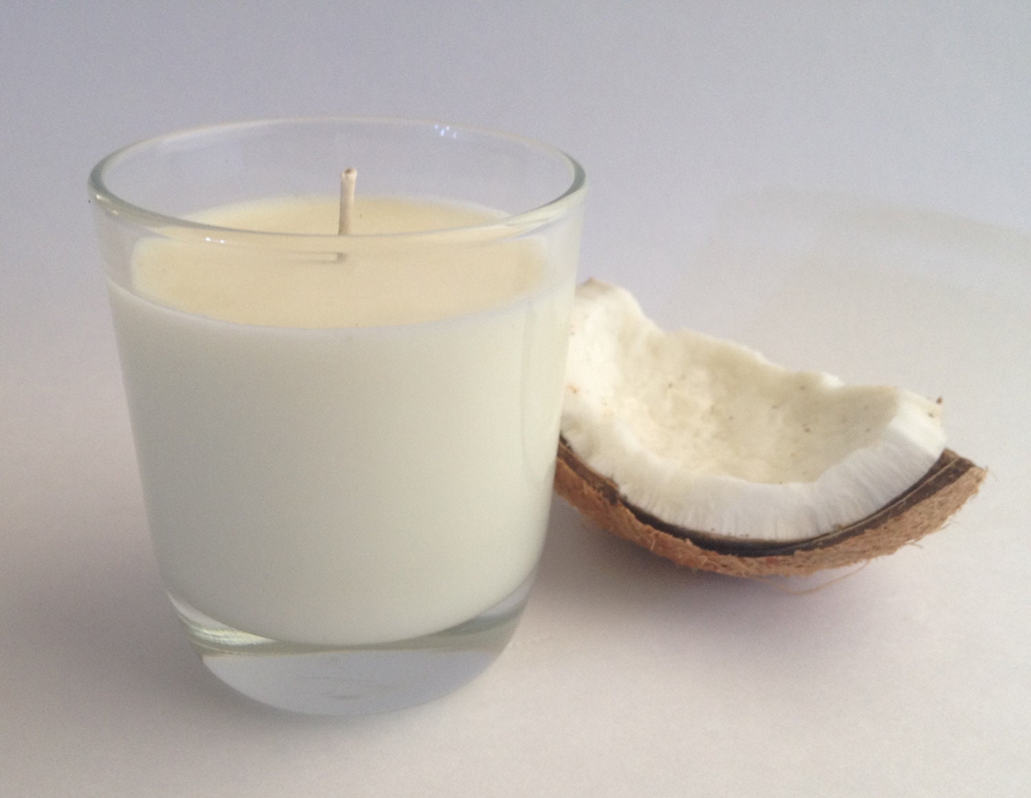Coconut Scented Candle, Soy Candle Jar 9.5 oz