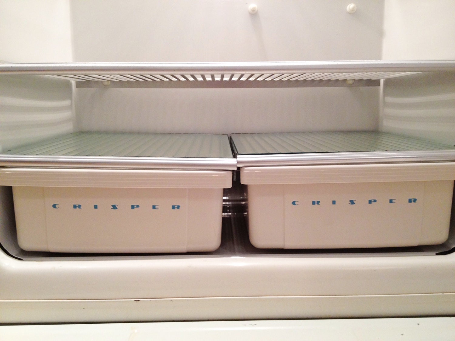 1950's Mid Century Modern Kelvinator Refrigerator