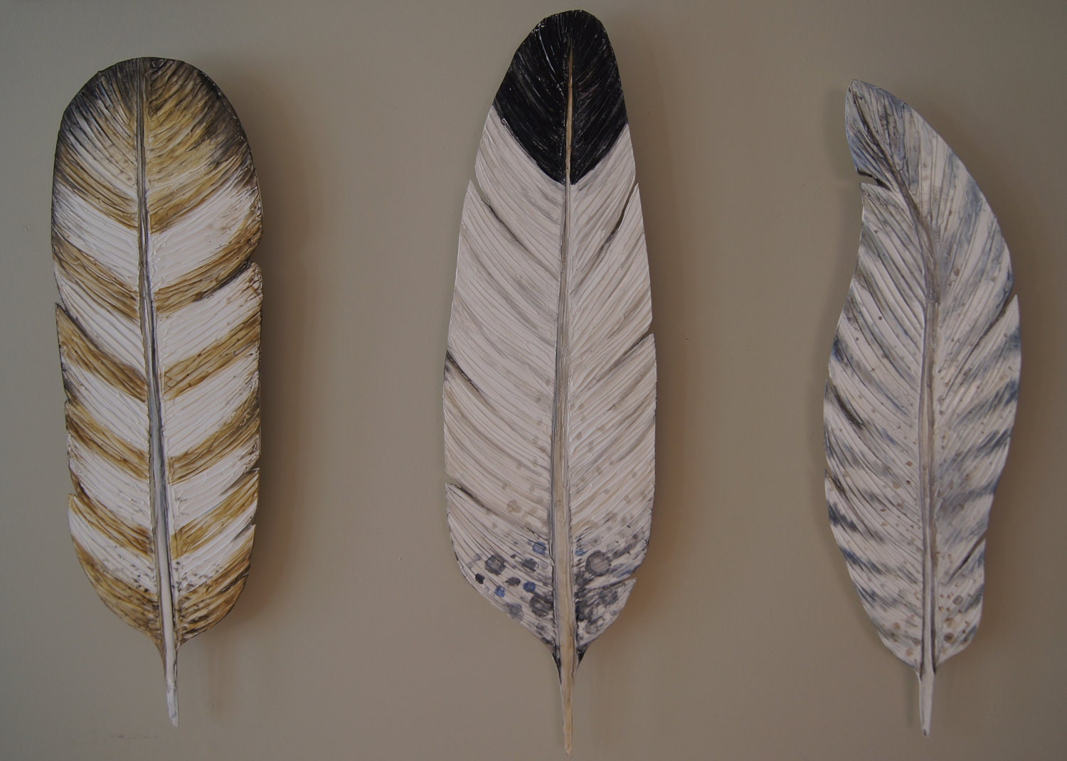 3 Feathers Wall Hangings - Textured wall art -