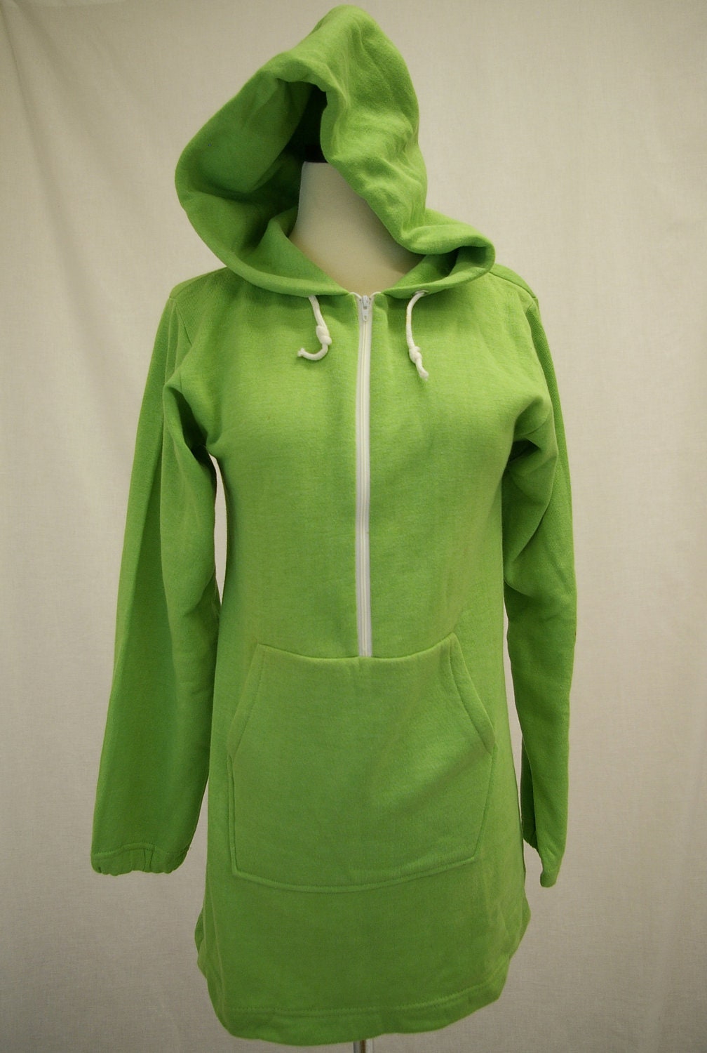 1970s Bright Green Hooded Sweatshirt