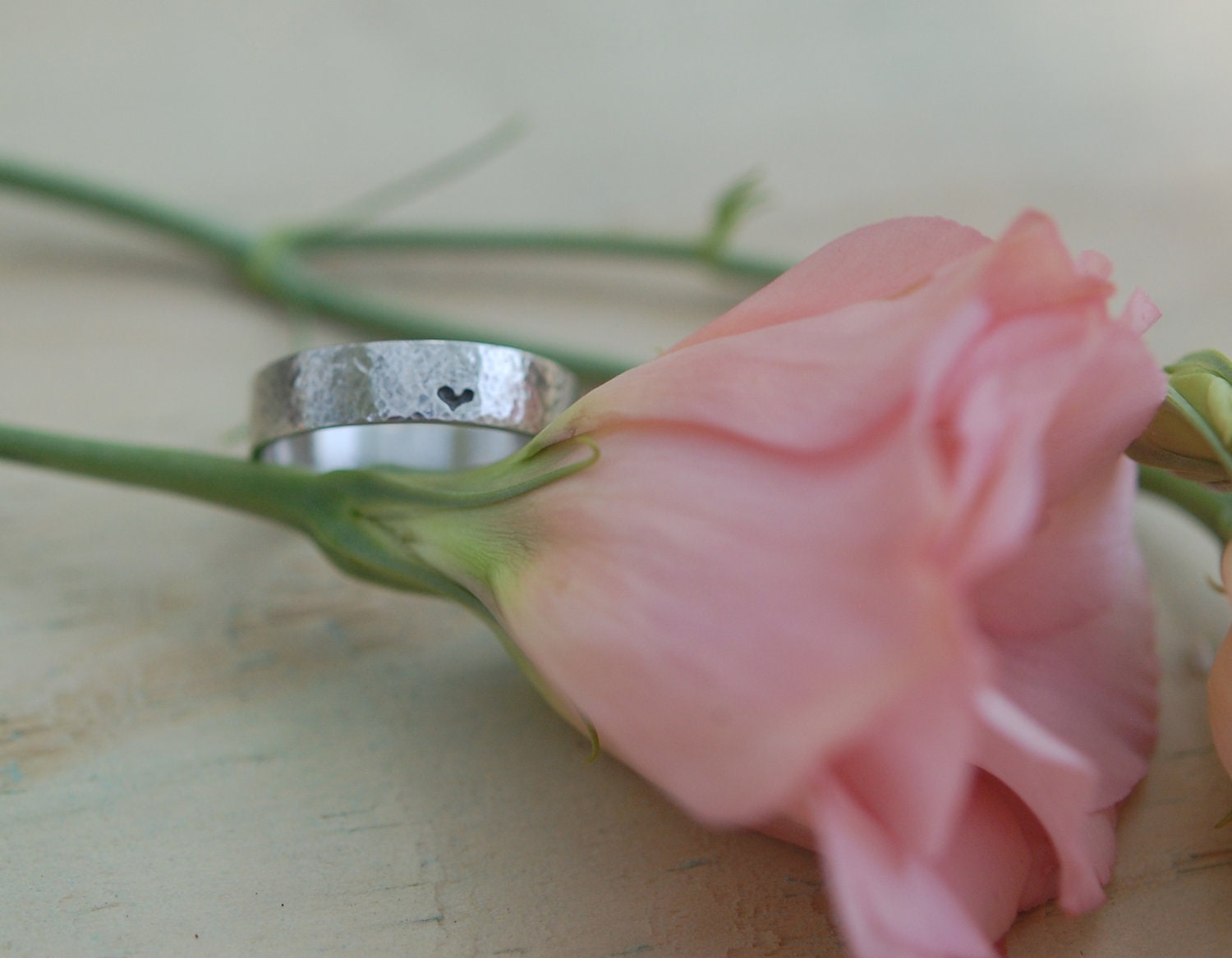 Little, little bit of Heart Hammered White Gold Ring