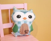 stuffed OWL PETUNIAS' Owl Pillow doll toy toddler baby kid child plush softie gift photo prop room decor unique cute present