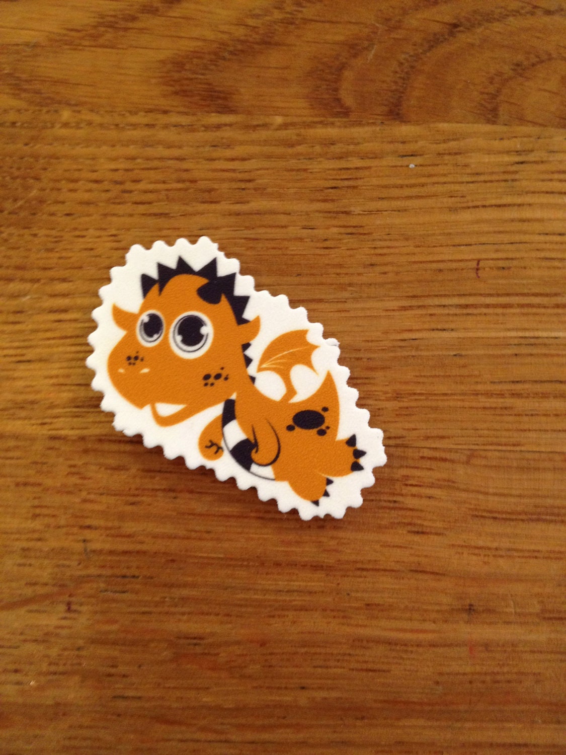 Dragon pin or magnet