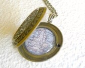 World Traveler Map Large Locket - London, England