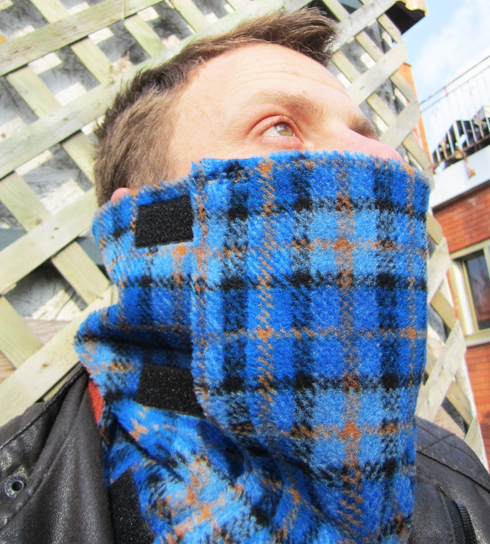 winter sale .. cowl your way .. adjustable, reversible neckwarmer