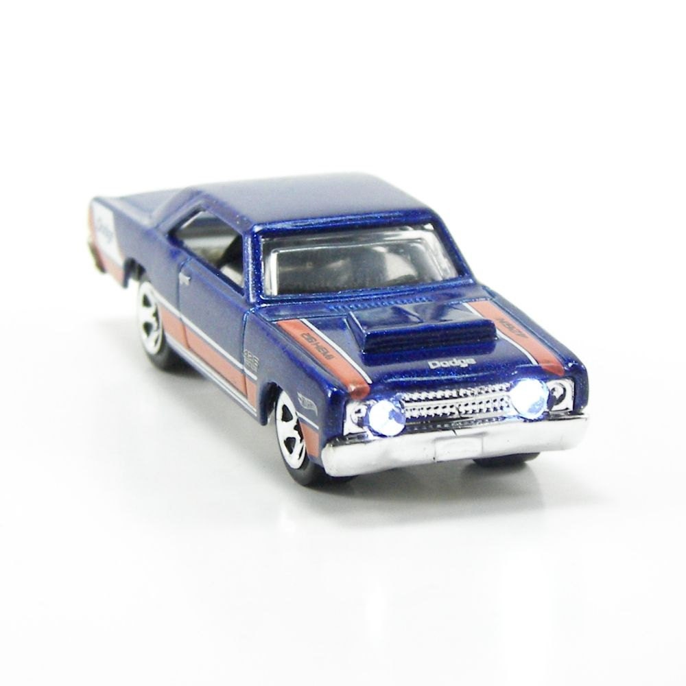 Hot Wheels LED Flashlight - 1968 Dodge Dart Hemi