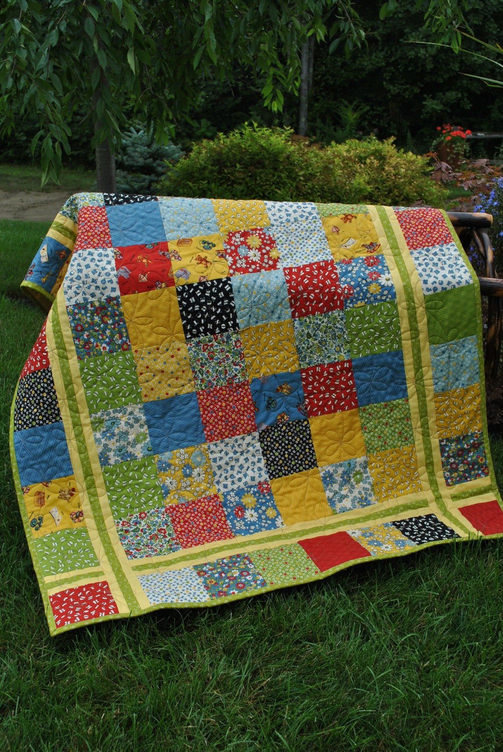 PDF Quilt Pattern.....Charm square, Layer Cake or Fat Quarter friendly, ..Table runner, baby and lap size, Simple Stitches