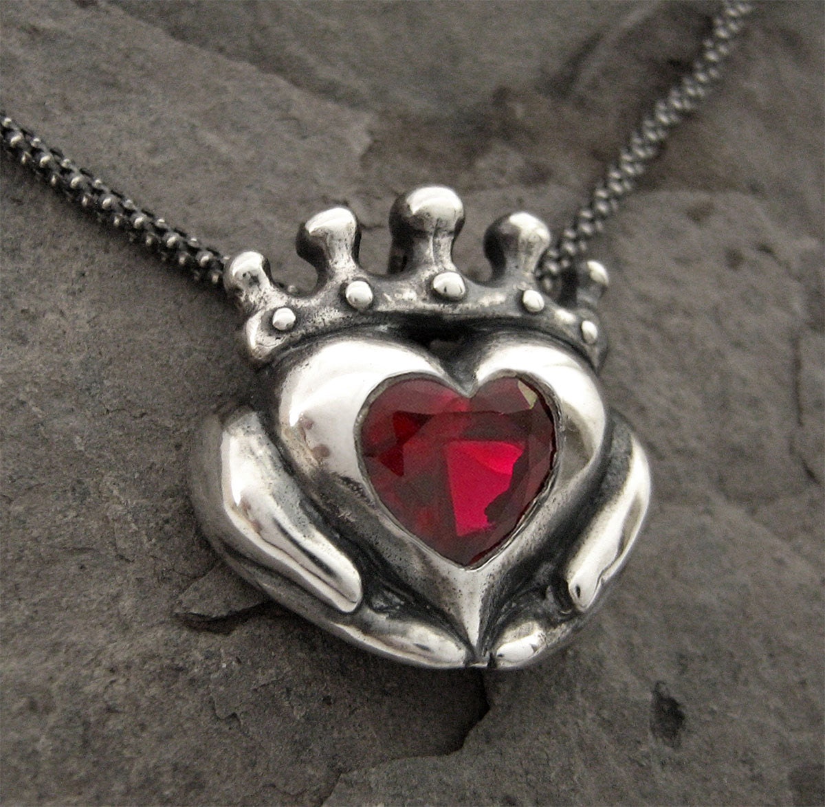 Claddagh Necklace - Personalized Big Heart Stone - Custom - Made to Order - Handmade - Romantic - Rickson Jewellery
