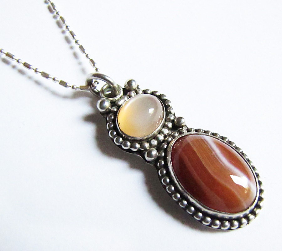 Red Sardonyx / Peach Moonstone Gemstone Silver Necklace