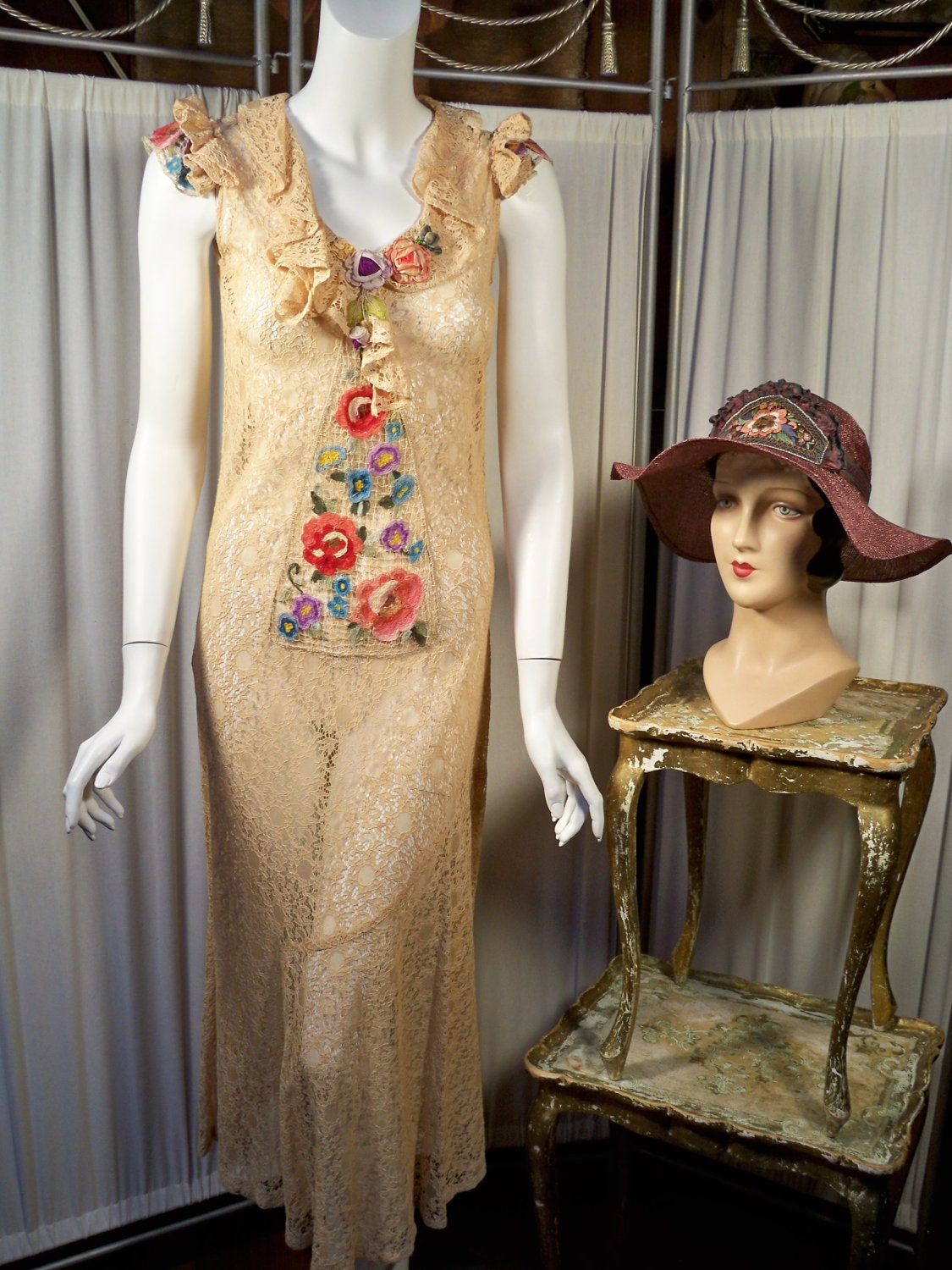 Art Deco1930s Bias Lace Dress With French Ribbonwork On Ruffled Collar