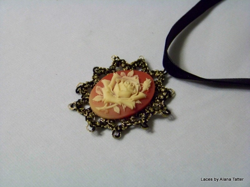 Victorian Rose Cameo and Tatted Lace Choker