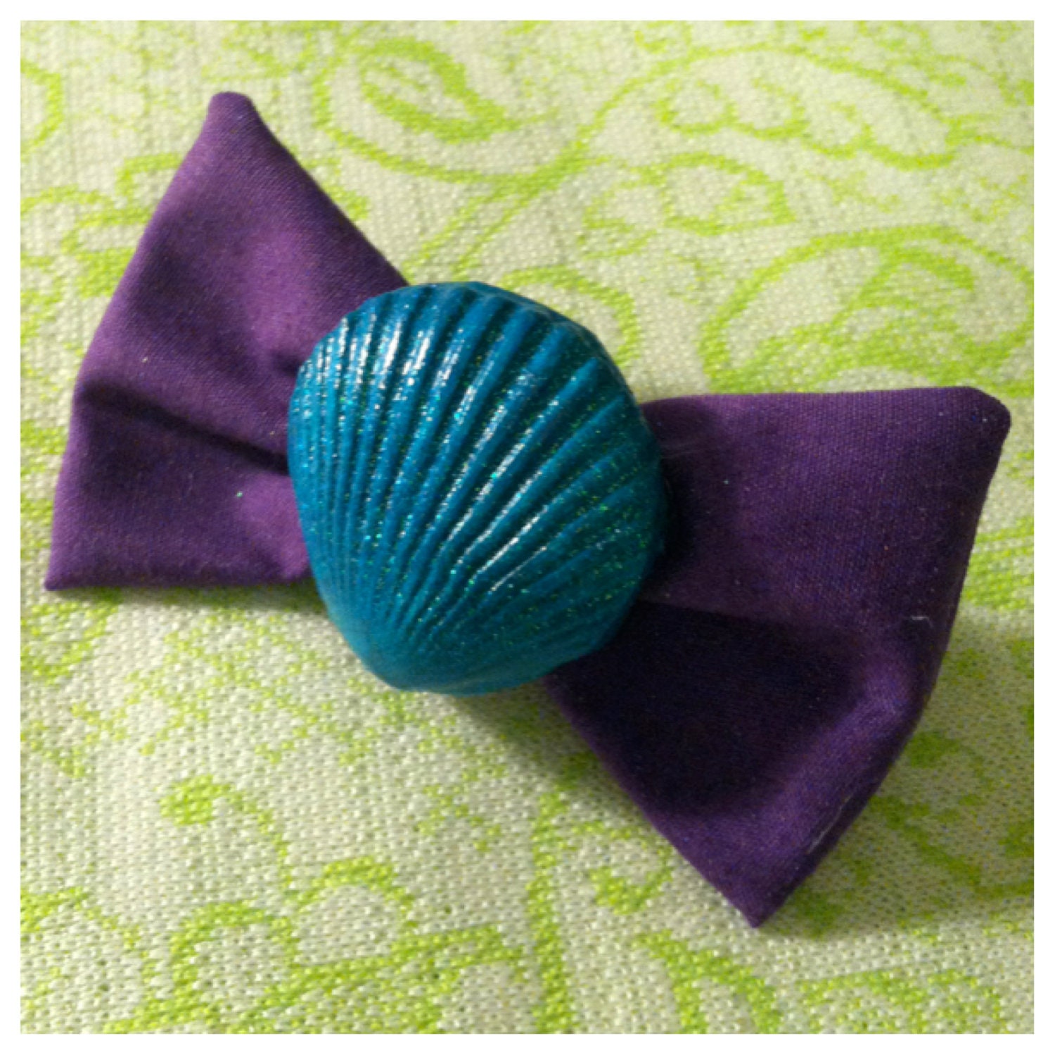 small mermaid shell hair bow