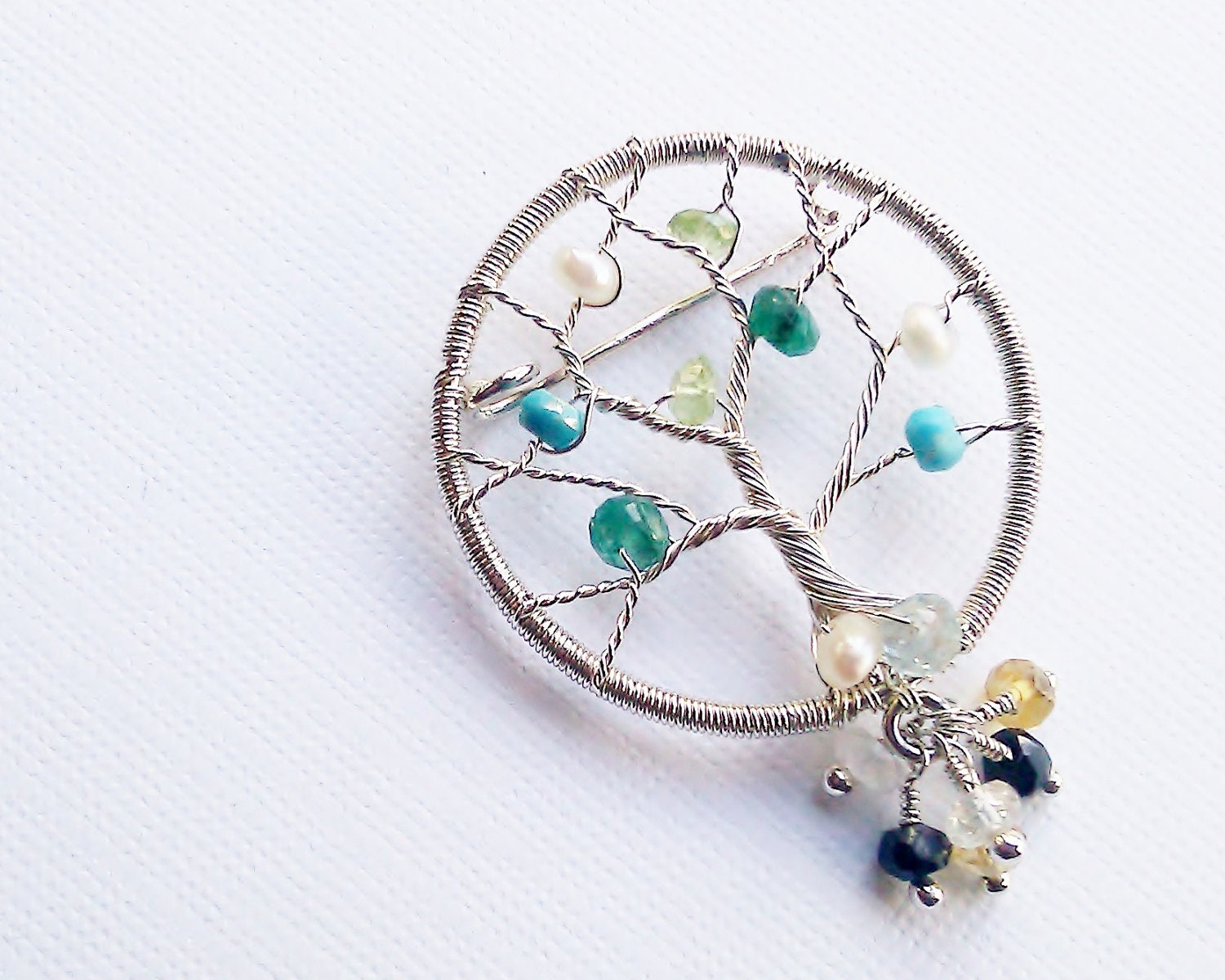 Custom Tree of Life Brooch, Personalized Grandmother Jewelry, Generations Family Birthstone Pin for Grandma
