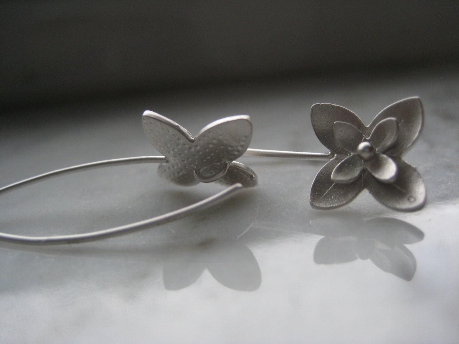 Silver Metal Flower Earrings
