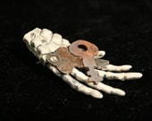 Skeleton hands hair clips steampunk keys geek halloween gothic "rusted" -- Sisters of the Moon