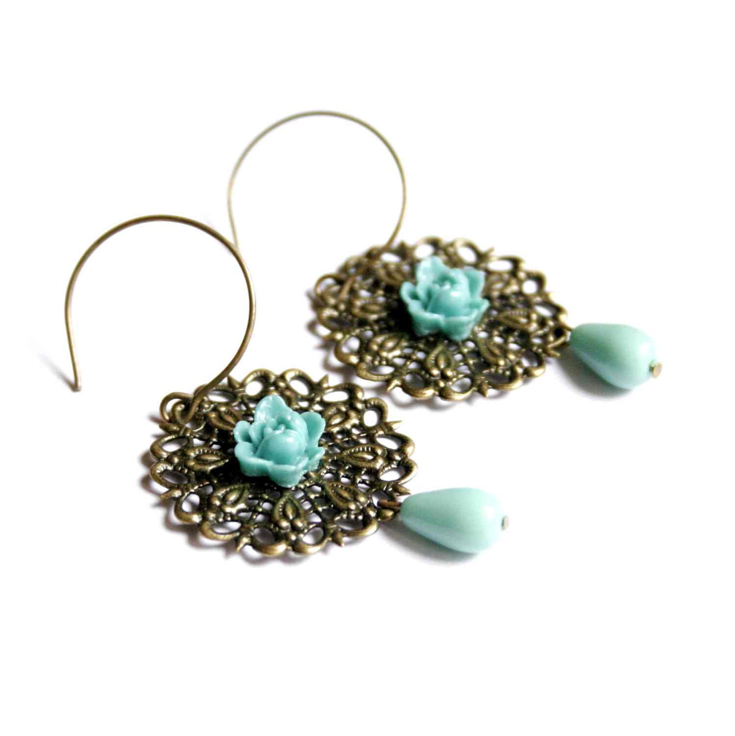 Dangling Filigree Earring with Turquoise Flower - Everyday Rococo
