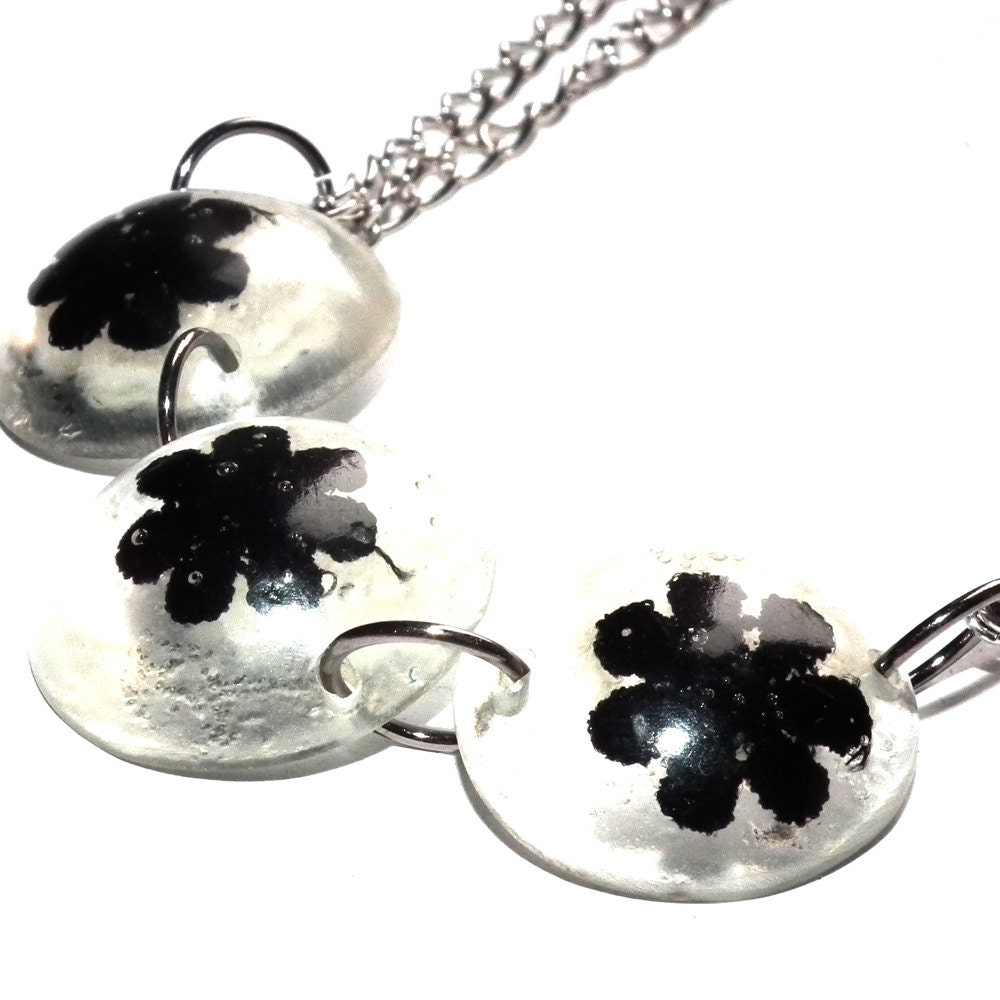 Monochrome Flowers resin necklace
