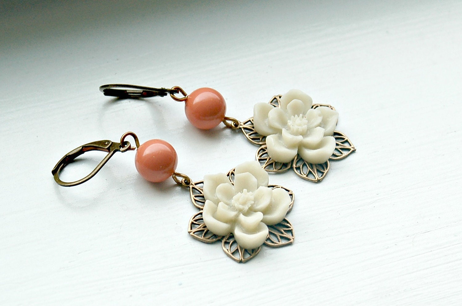Aloha Summer Earrings - Swarovski Pearls, Coral and Off White, Summer Fashion