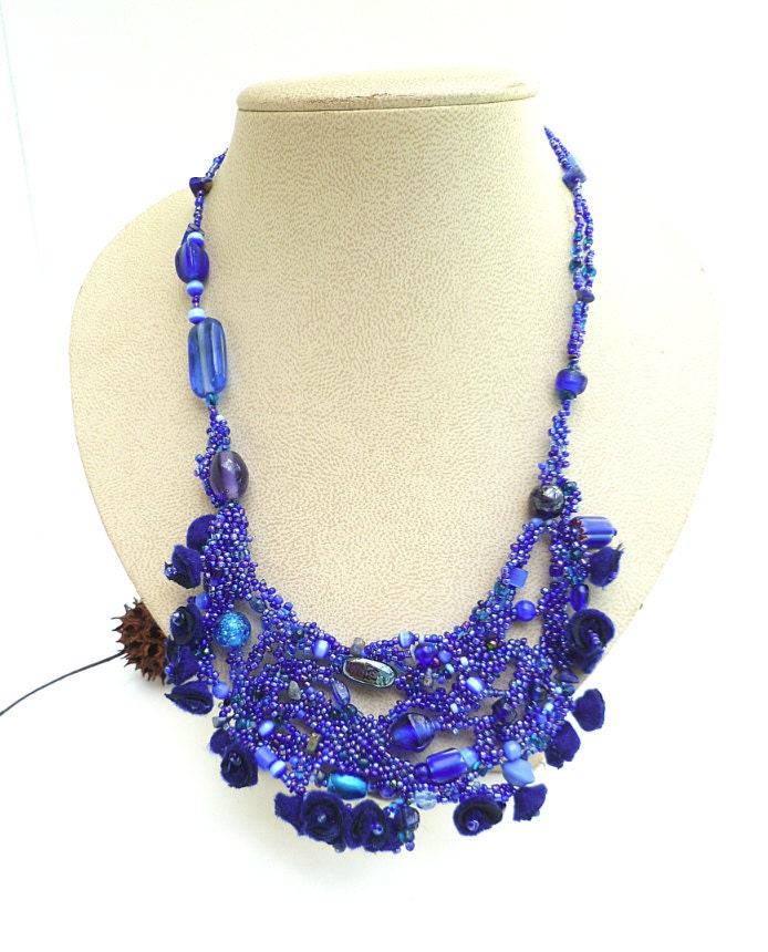 Blues X, unique free form peyote stitch necklace