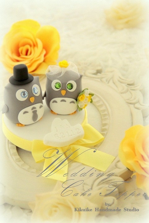 bride and groom Owls wedding cake topper