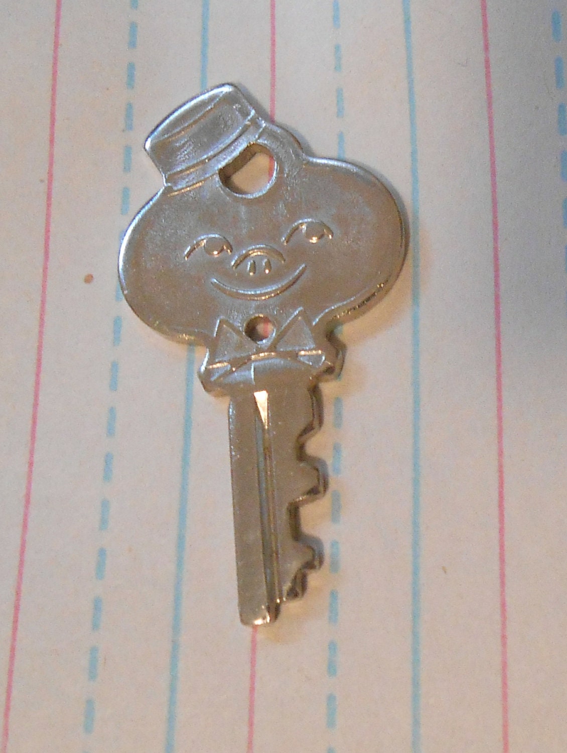 Vintage American Tourister key...luggage key