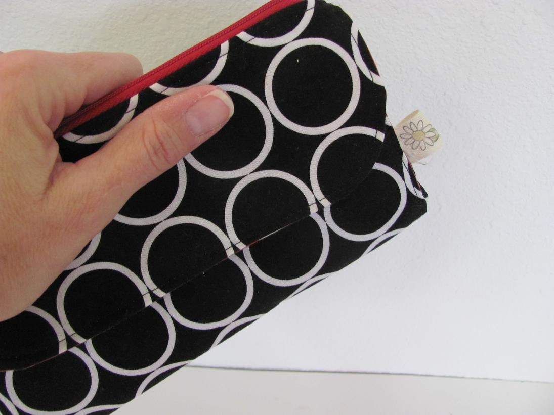 SALE - Black White and Red Wallet - Geometic Circle Wallet - Poppy Flower Print - Wallet and Pouch