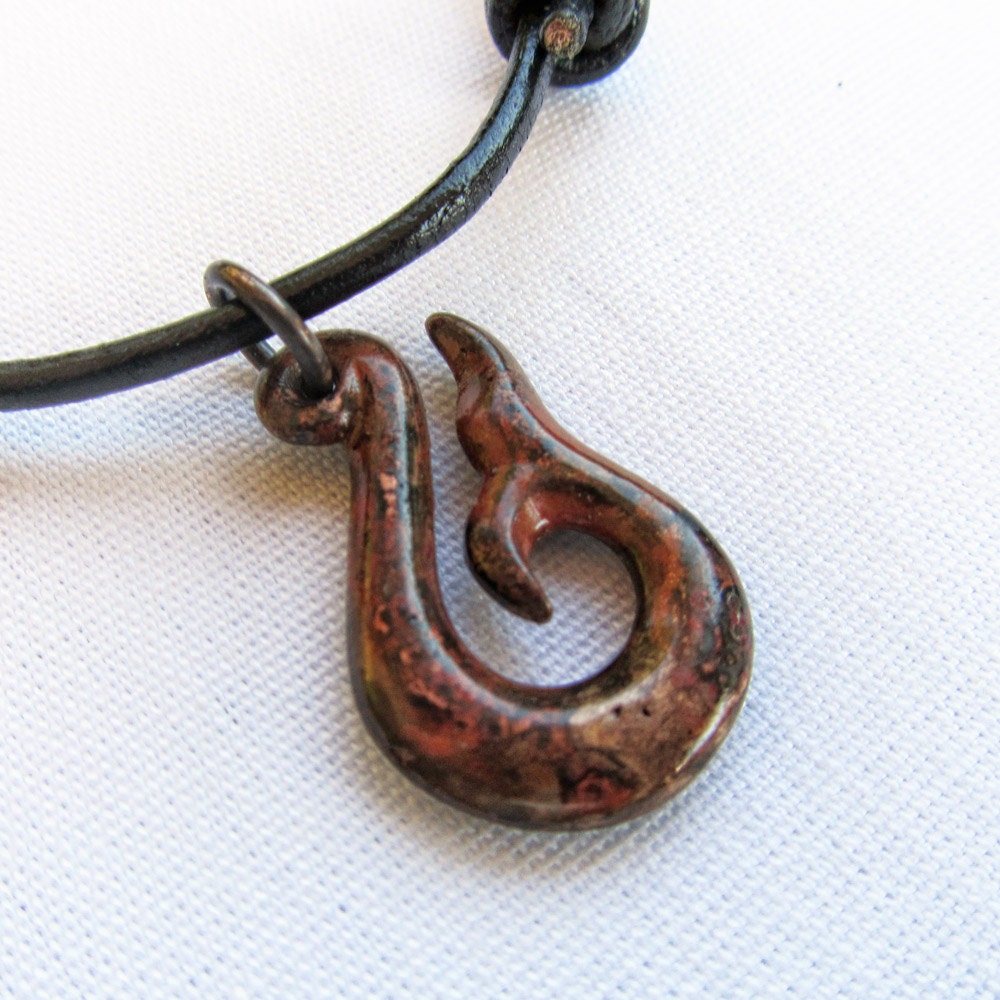 Small Whale Tail Hook in sandstorm