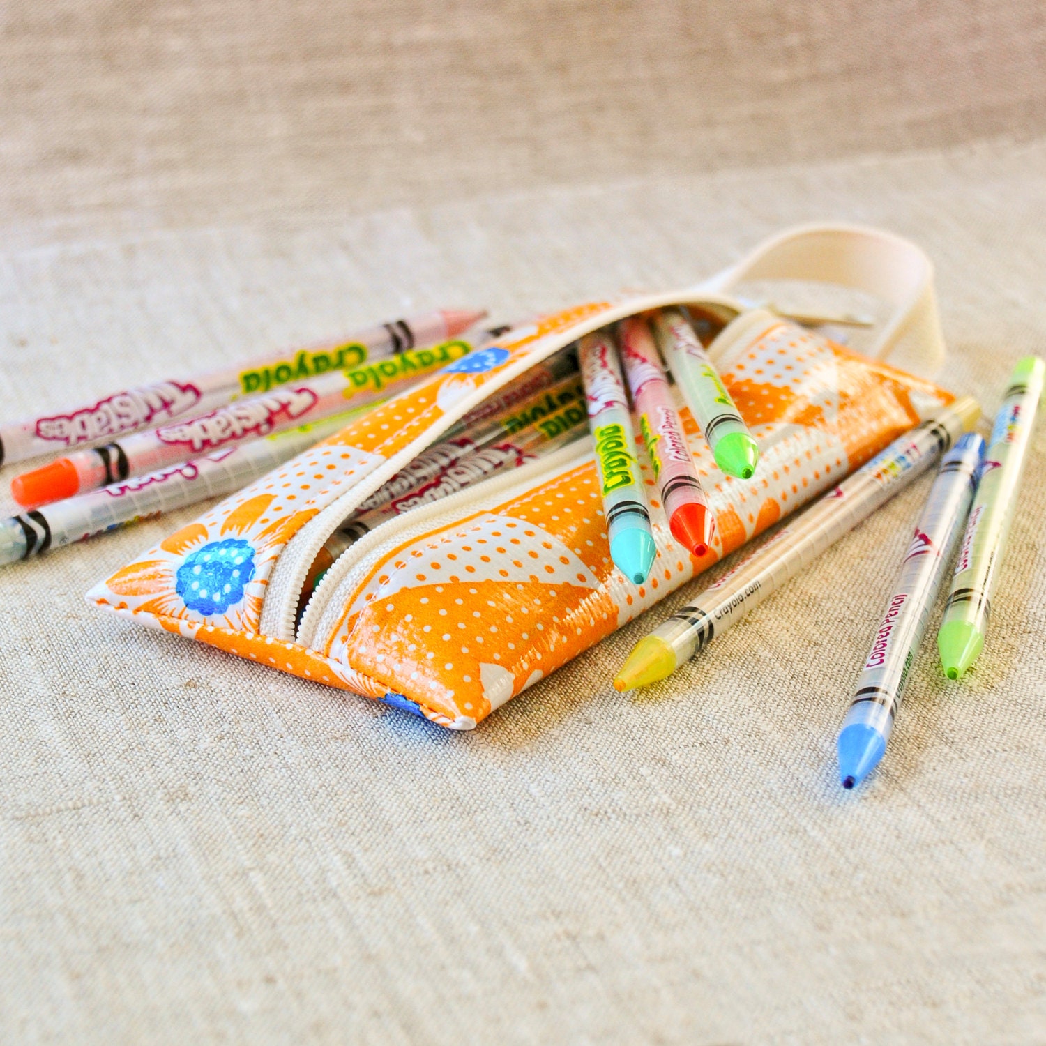 Travel Bag Pencil Case Brush Kit Yellow Daisy Oilcloth