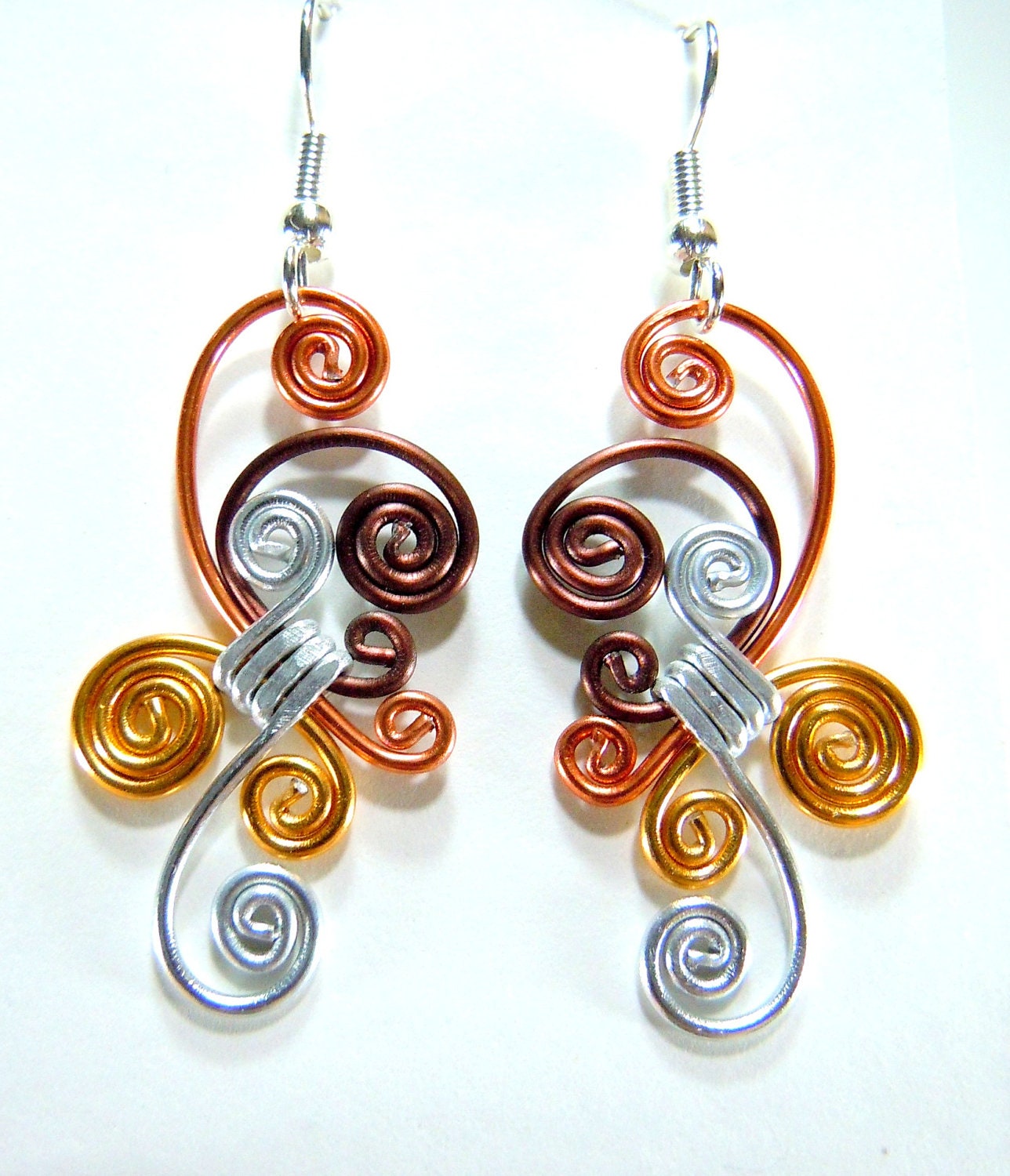 Whirling Winds Hypo Allergenic Earrings