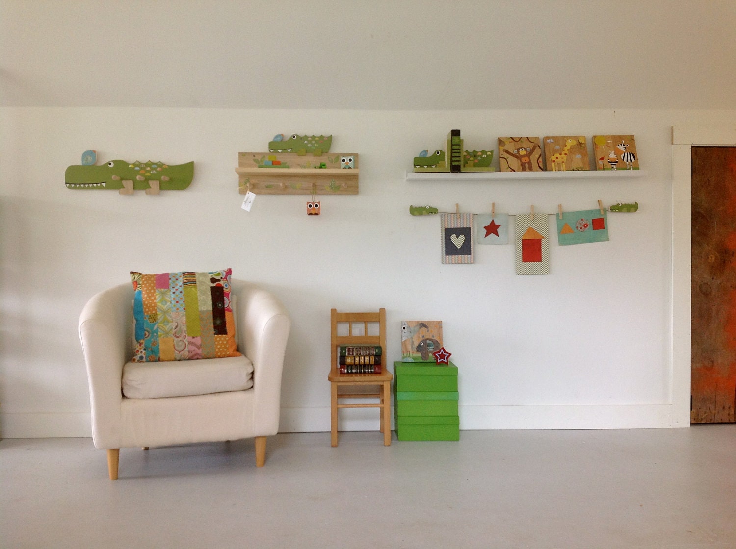 Alligator and Little Bird Peg Rack - eco-friendly by Maple Shade Kids