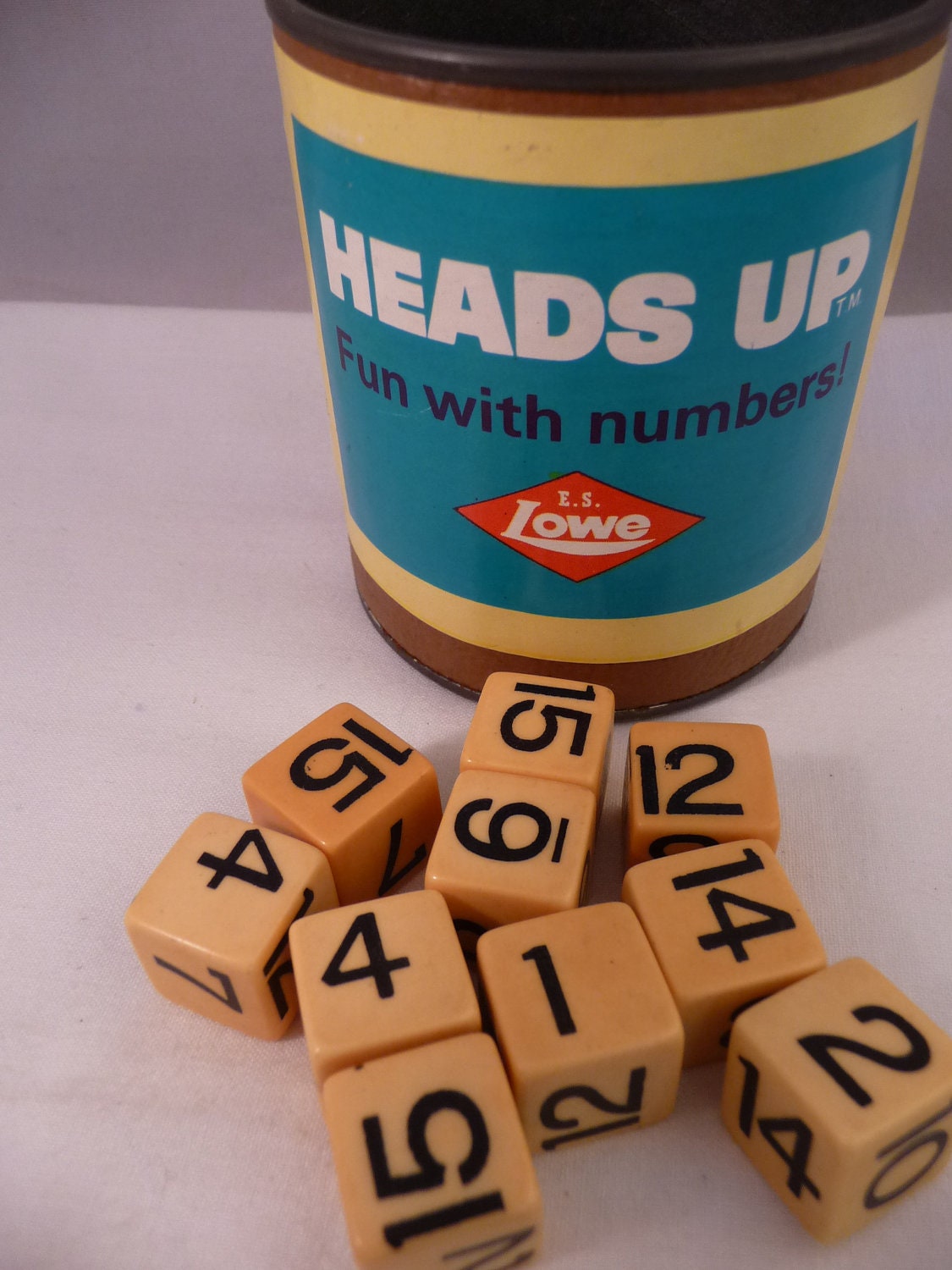 Awesome Collection of 10 Vintage Nunmbered Dice and Heads Up Shaker Cup