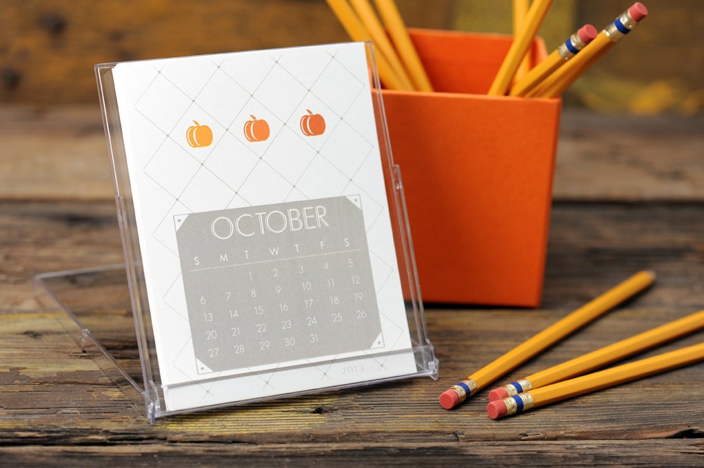 2013 Desk Calendar - 35% OFF SALE - Patchwork Pinch Seasonal Desktop Stand