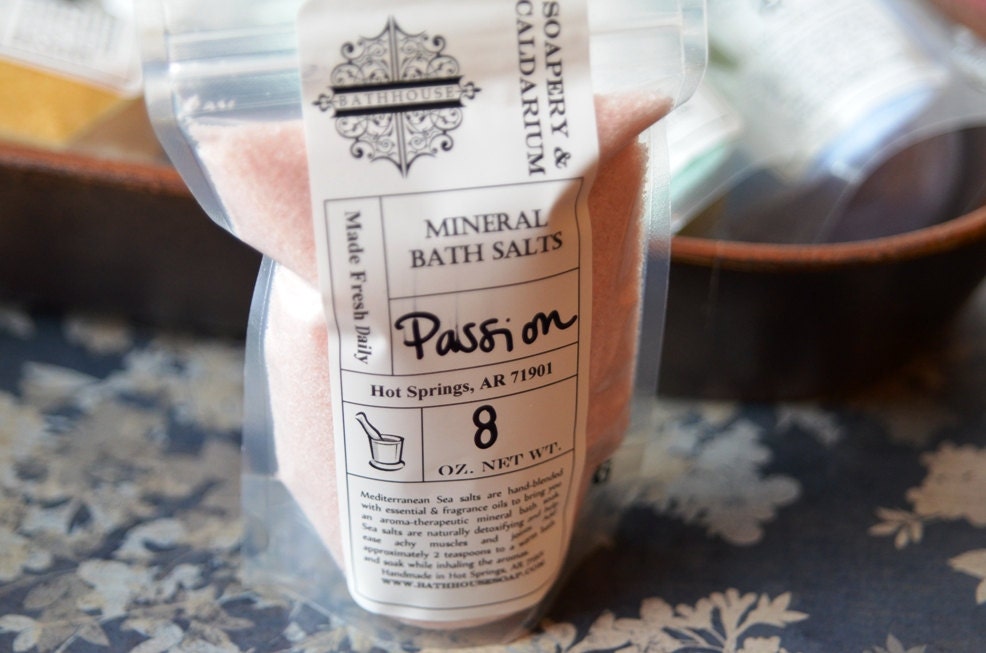 Passion - 8oz Mineral Bath Salt Pouch