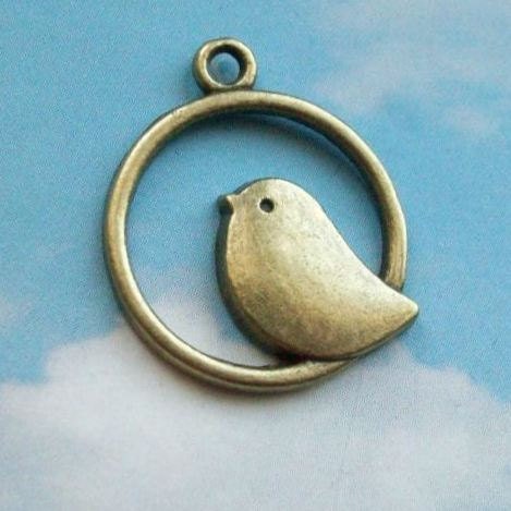 10 sparrow in hoop pendants, bronze tone, 25mm